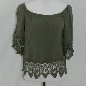 NWT Womens Medium la miel by Hyped Unicorn BOHO Forest Green Crochet Top Shirt